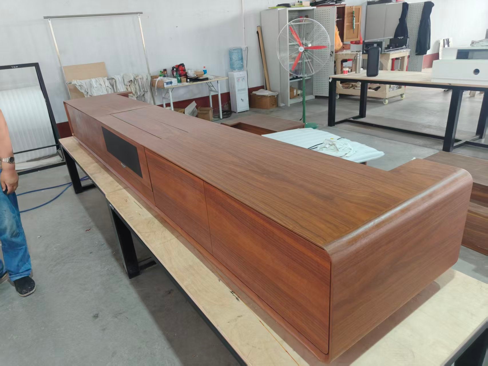 120 Inch WUPRO X NIKOHOME Phantom5 Masterpiece Series Walnut Solid Wood Smart Laser TV Cabinet for UST Projector – Factory Real Photo3